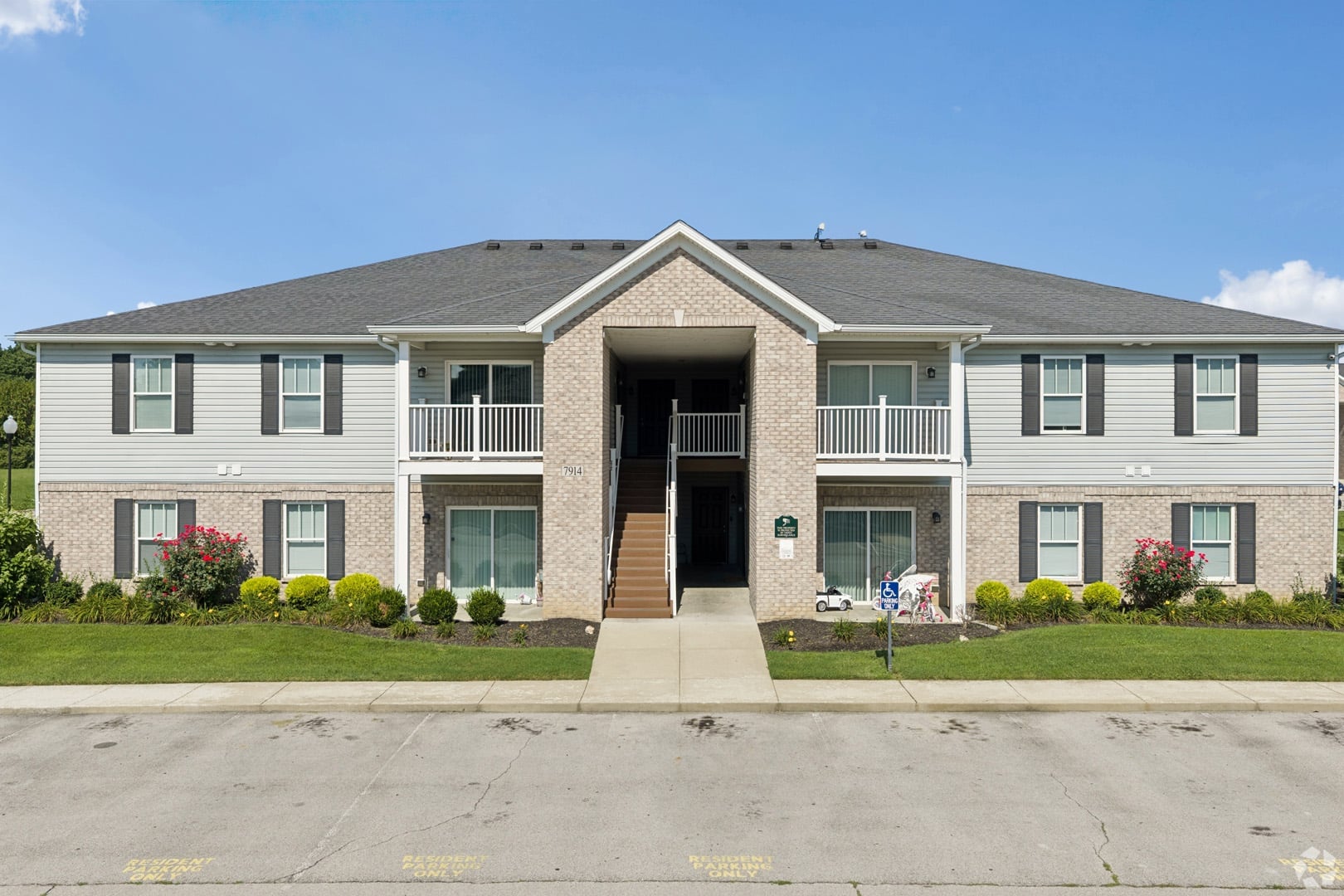 Moss Creek Apartments gallery 1